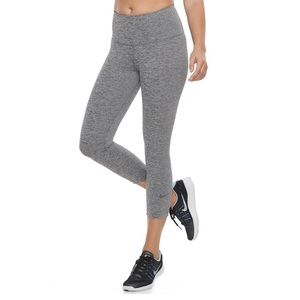 Nike Sculpt Victory Capri Leggings
